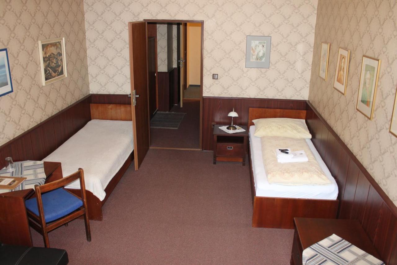 Hotel Pansky Dum Zamberk Exterior photo